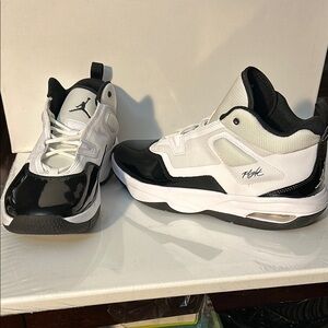 NWOB JORDAN STAY LOYAL 3 men’s 10.5